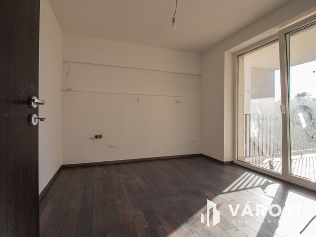 Kulcsrakész lakás Péterhegyen G-F-3