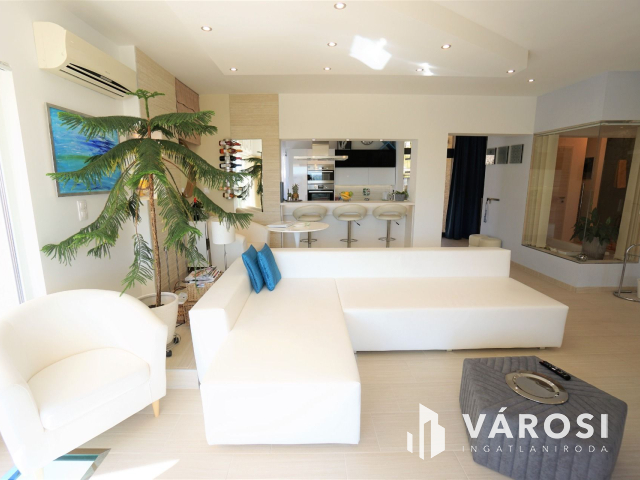 A lehetőségek tárháza Hévíz "Rózsadombján"