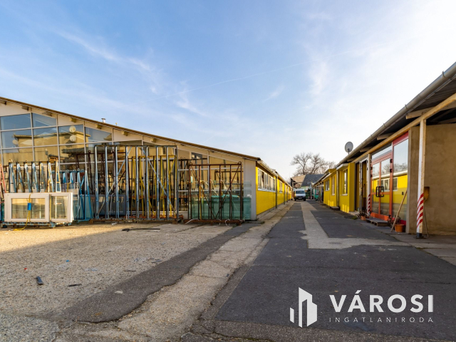 Soroksári úton iparterület eladó, akár működő üzemmel