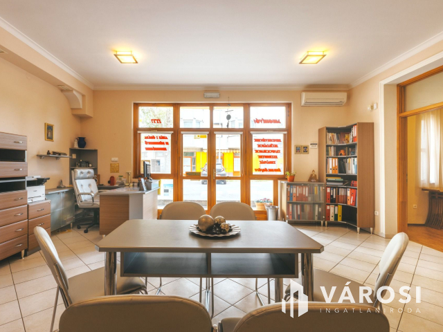 Orvosi komplexumnak is kiváló ingatlan eladó a belvárosban