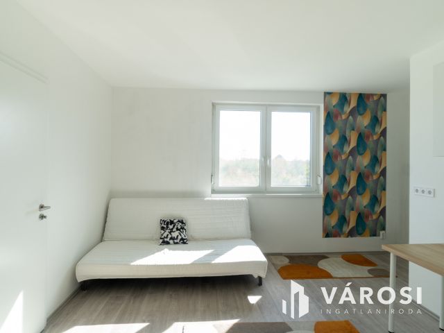 Két ingatlan egy telken, különleges lehetőség