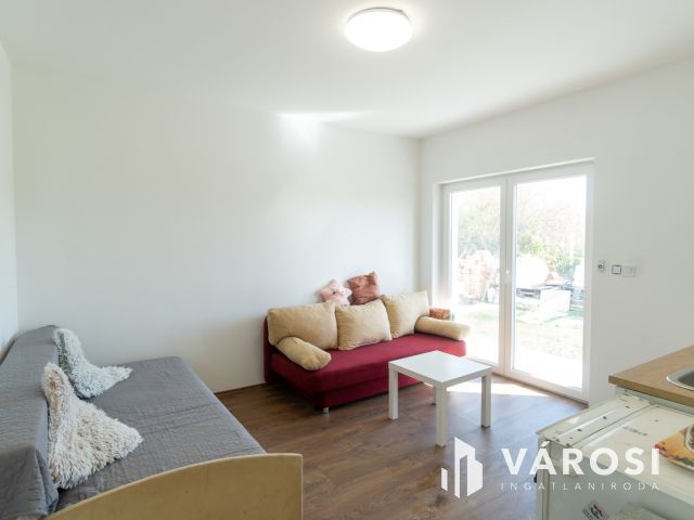 Két ingatlan egy telken, különleges lehetőség