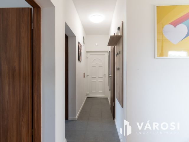 Két ingatlan egy telken, különleges lehetőség