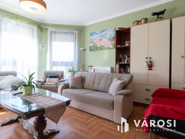 Családi ház és apartman egyben-kiváló befektetési lehetőség