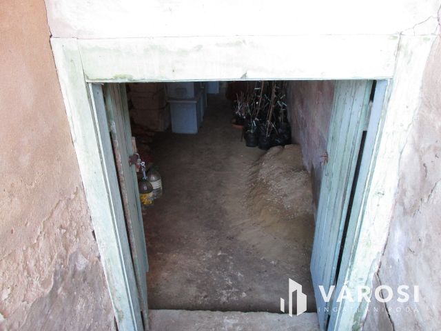 Családi ház csendes helyen két lakrésszel