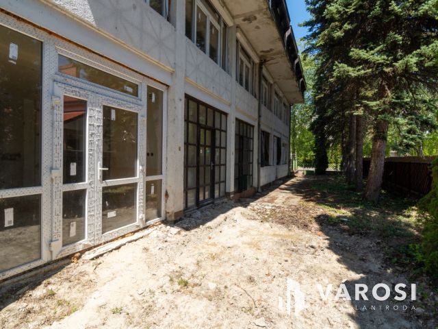 Kiváló befektetési lehetőség az Aranyparton