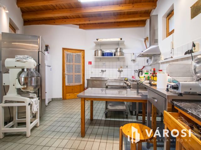 Eladó apartmanház – üdülőház - szálláshely