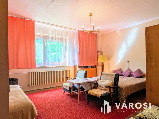 Családi ház gyönyörű kerttel!