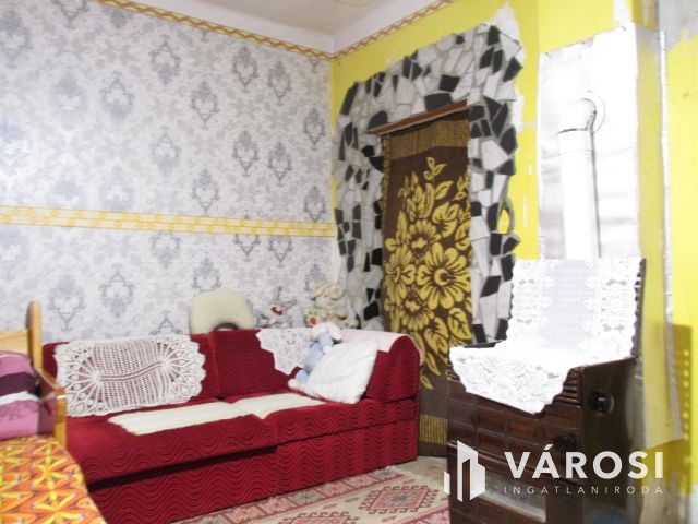 Parasztház eladó Érsekvadkerten