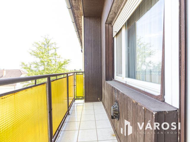 Két szintes családi ház nagy garázssal Egerben!