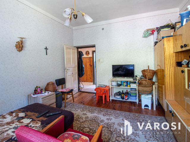 Tágas családi ház kivéletes környezetben