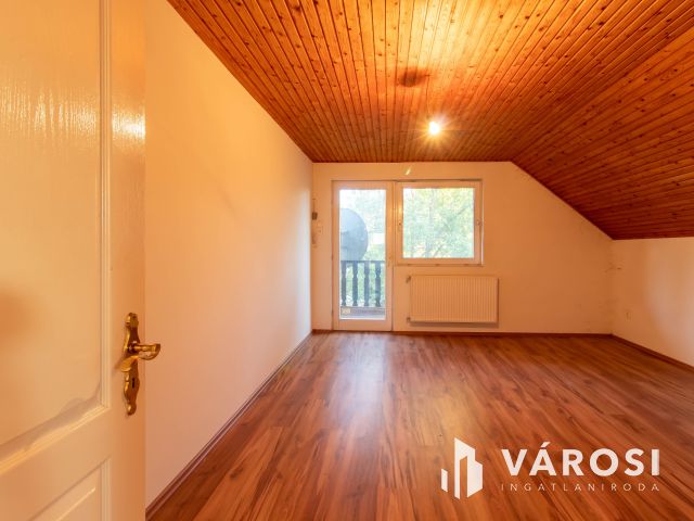 Tágas családi ház Pátyon, Budapest közvetlen szomszédságában