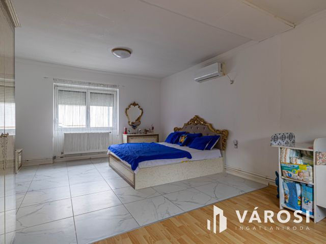 Tip-top kis ház békésen