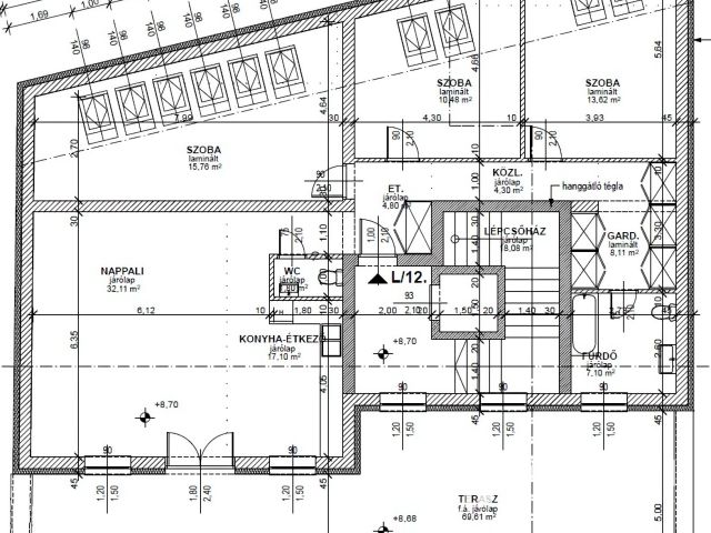 Új építésű penthouse a belváros szívében