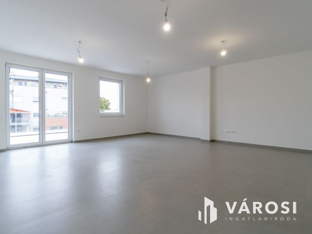 Új építésű penthouse a belváros szívében