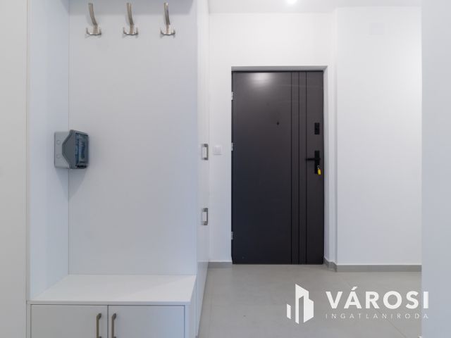 Új építésű penthouse a belváros szívében