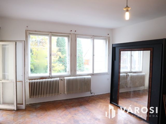 Csehimindszent,akár2generációs,felújítandó,szintes ház117m2