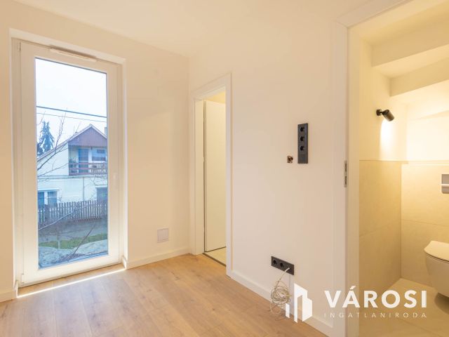 Belső kétszintes családi fészek Alsóvároson