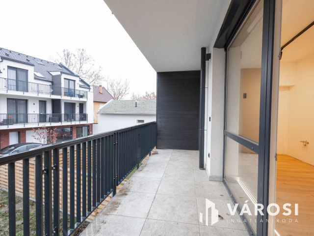 Belső kétszintes családi fészek Alsóvároson