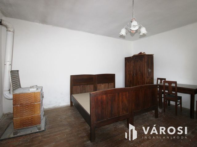 Patakparti kisház + megosztható telek = Bakonybéli nyerő lap