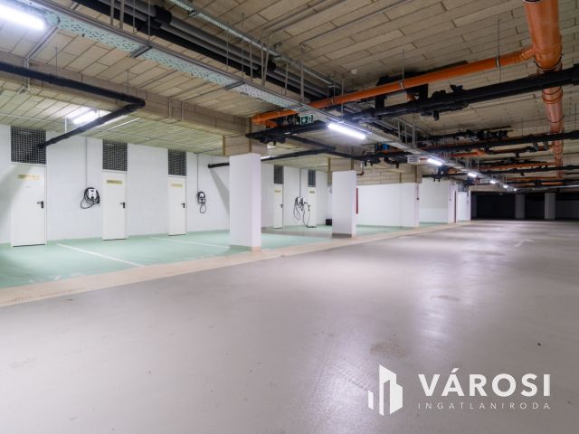 Új építésű prémium vízparti lakás Balatonszemesen