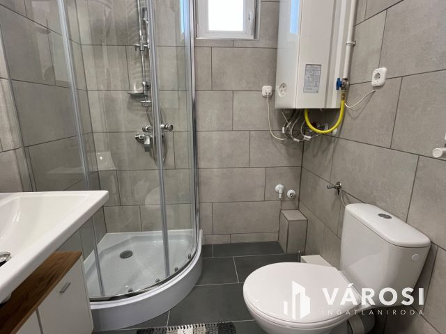 Hajdúszoboszlói, Nagyon Cool Kis Lakás, Nagy Terasszal!