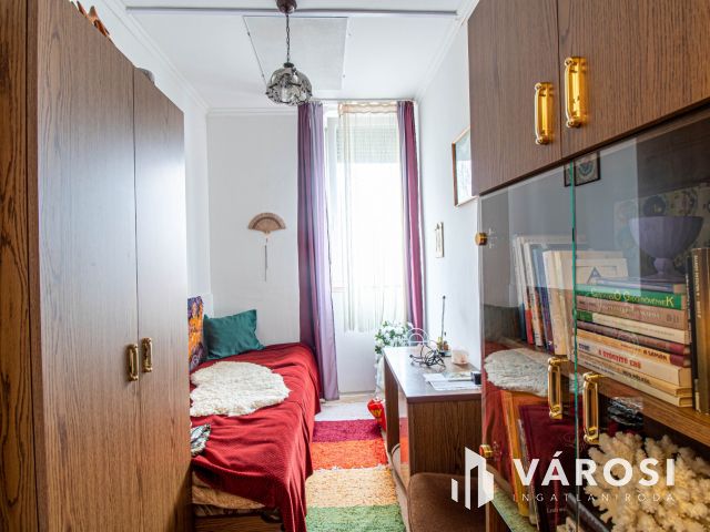 Lenti belvárosához közeli, kellemes kis lakás