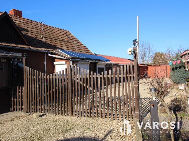 Két generációs ház Tokorcson