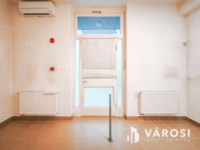 Utcafrontos üzlethelyiség Terézvárosban!