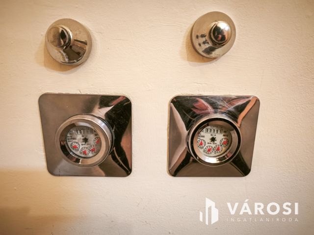 Utcafrontos üzlethelyiség Terézvárosban!