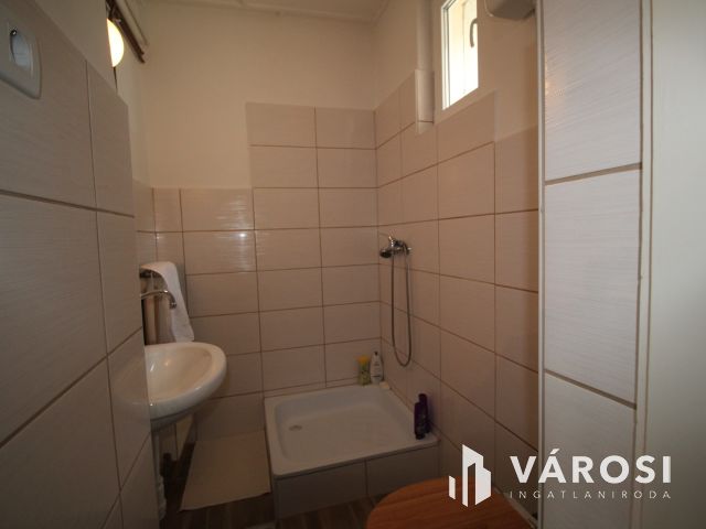 Felújított lakóház és apartmanok Bükön